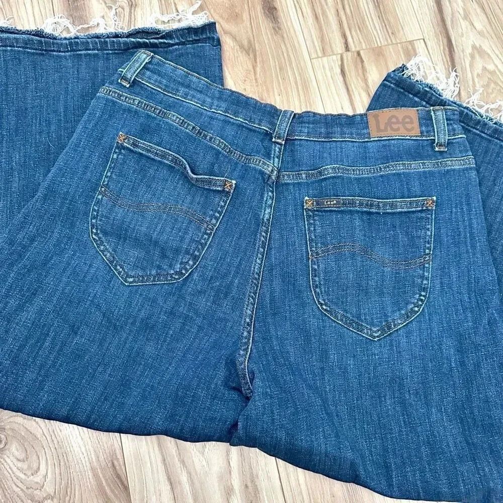 LEE | Denim Jeans Heritage A-line Wide Leg Cropped Raw Hem | Size 18 - Picture 8 of 10